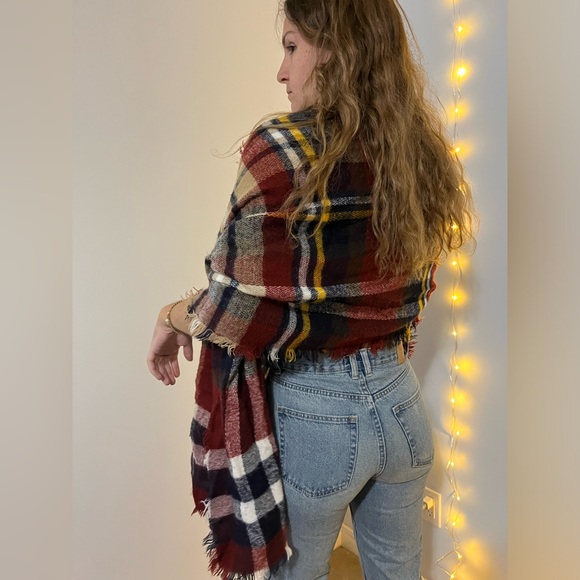 Plaid Scarf - Picture 1 of 2